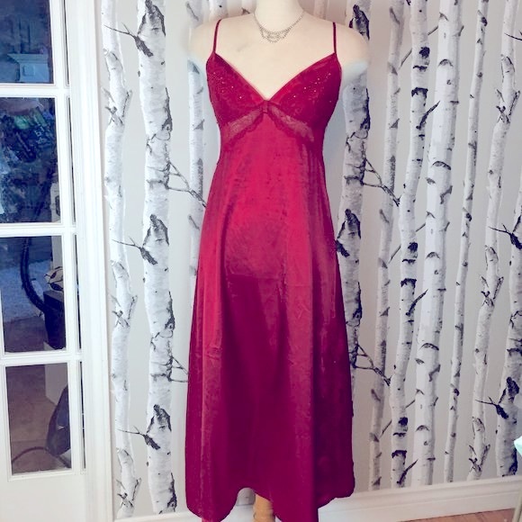 I.E.I Lingerie Other - Deep red satin and lace nightgown.